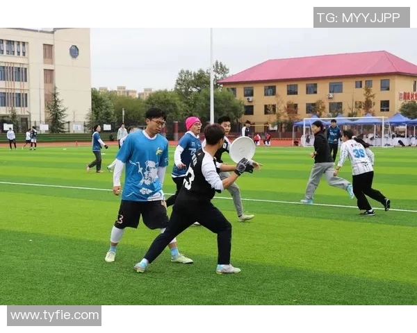 西安飞盘队的盯防战术解析与实战应用探讨